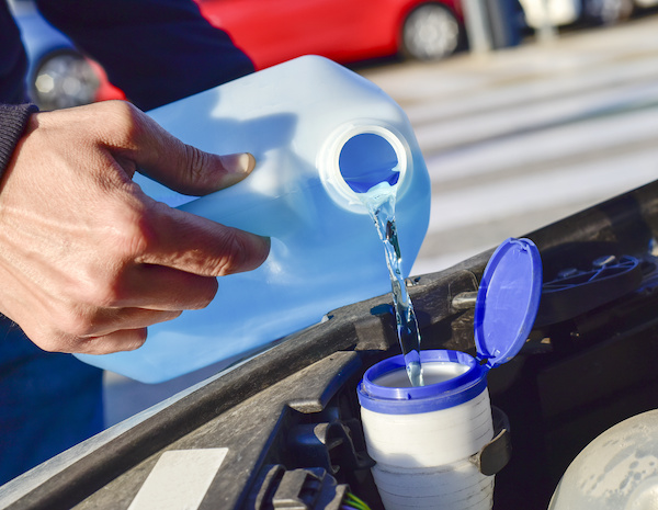 Can I Use Water In Place of Windshield Washer Solvent?
