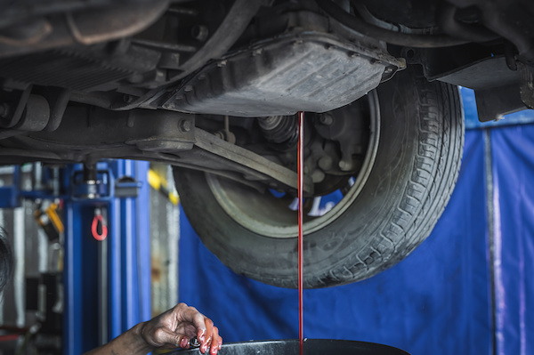 The Importance of Regular Transmission Fluid Flushes and When to Get One